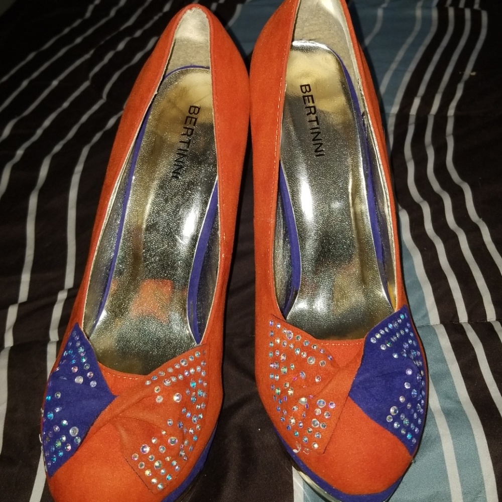 High heels - Picture 3 of 3